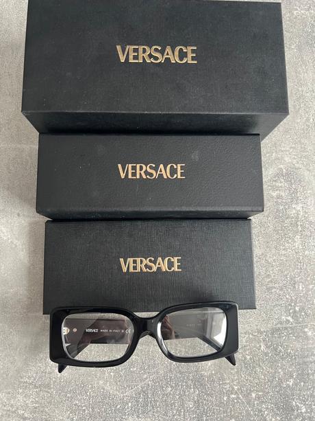 Dioptricke okuliare, versace