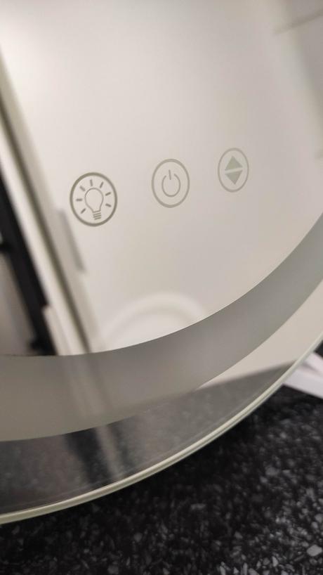 Kozmetické zrkadlo stolové s led osvetlením, 