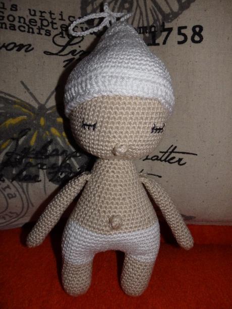 Hackovana bábika babatko, 