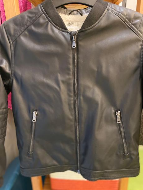 Vyteplena koženkova bunda pre fešaka, h&m,134