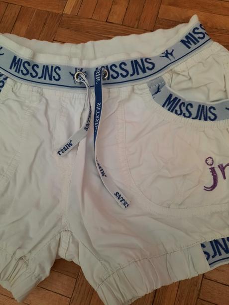 Dievčenské šortky, 134