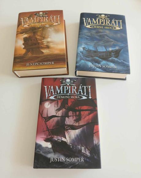 Démoni mora, čierne srdce, krvavý kapitán- jsomper, 