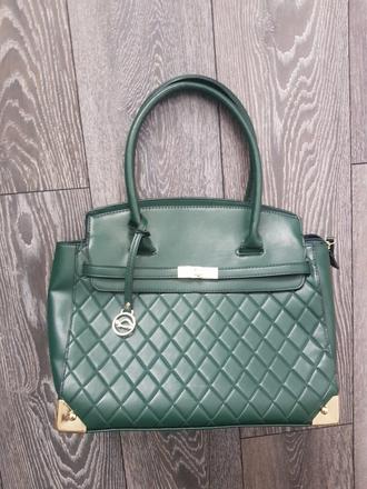 Kabelka carpisa, carpisa