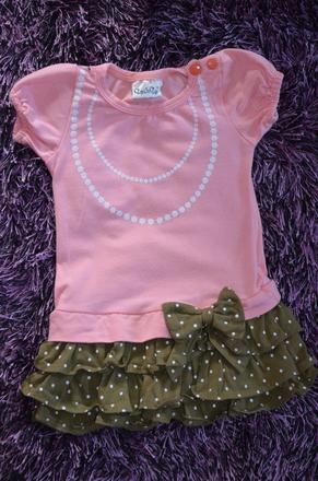 1x oblečené nádherné šaty, 80