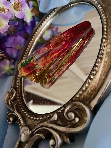 Ručne vyrobené živicové sponky do vlasov, 