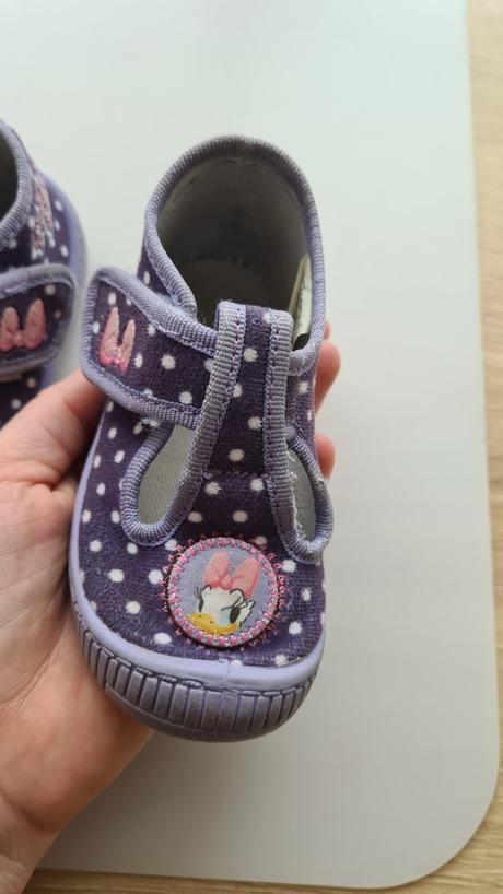 Papučky, disney,23