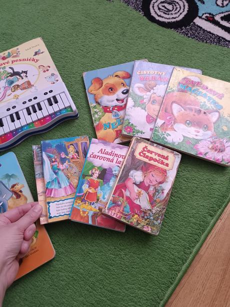 Knižky o zvieratkách pre najmenších, 