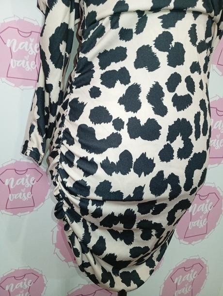 Nové šaty vzorované, s