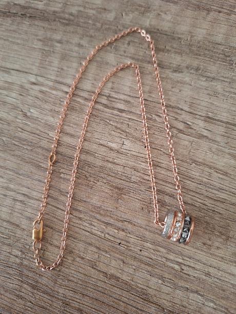 Náhrdelník s príveskom, 