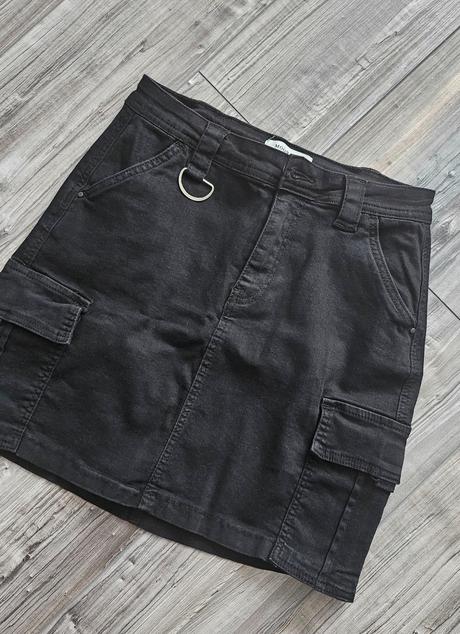 Riflova sukna s vreckami,