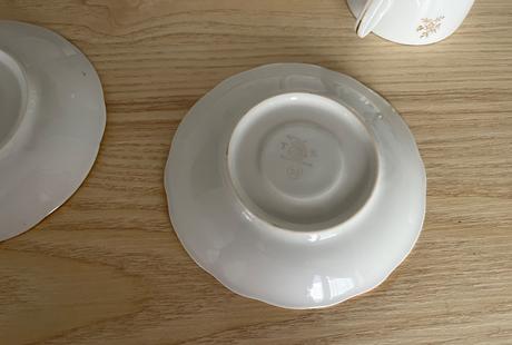 Bielo - zlatá porcelánová čajová súprava bohemia,