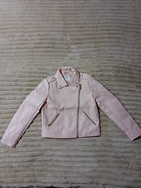 Koženka, sinsay,134