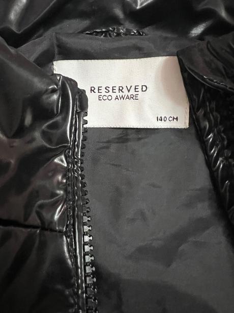 Čierna prechodná bunda 140, reserved,140