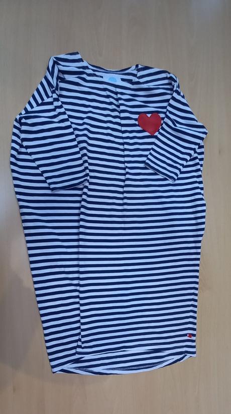 Pískacie šaty xs - m, xs