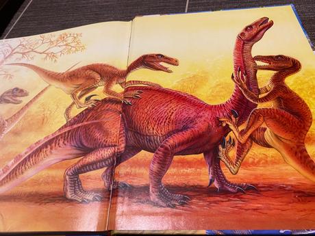 Nádherná kniha encyklopédia dinosaurov s výkladom,