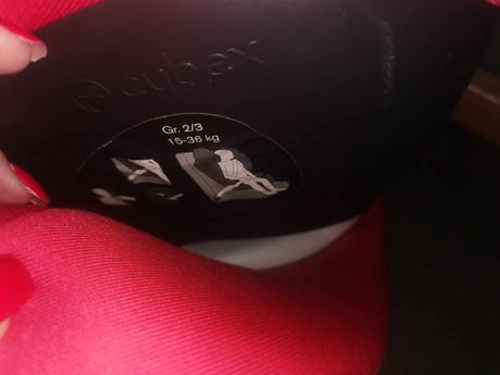 2x autosedačka cybex, 