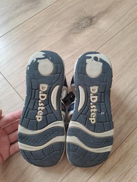 Sandále, d.d.step,30