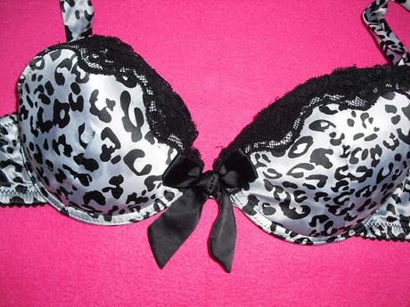 Leopardia podprsenka satenova, 75c