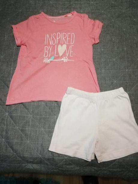 Krátke pyžamo 110/116, lupilu,110