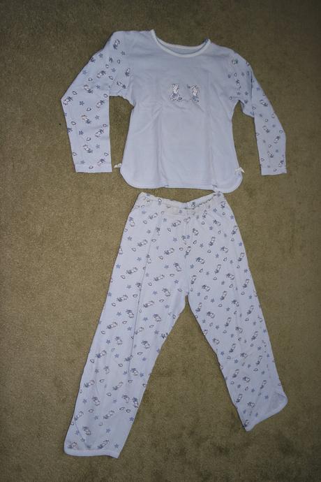 Dievčenské pyžamo, 128
