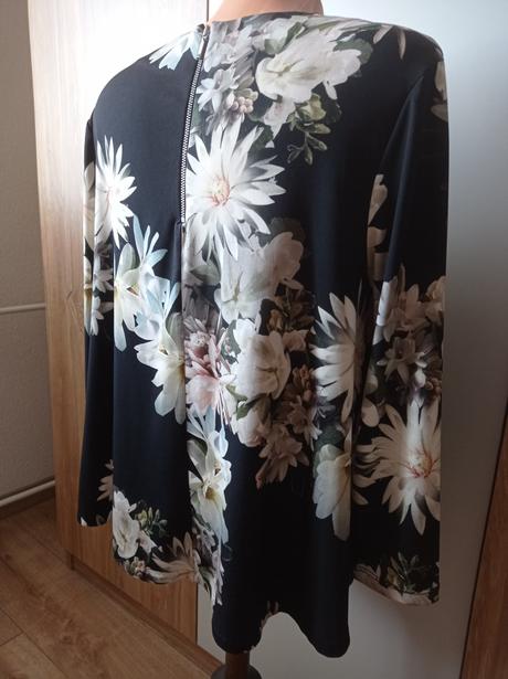 Nádherný kvetinový top, mohito,l