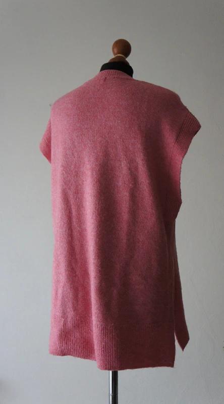 Vesta, marks & spencer,m