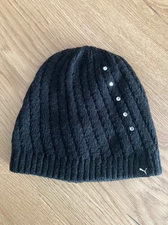 Dievčenská čiapka, puma