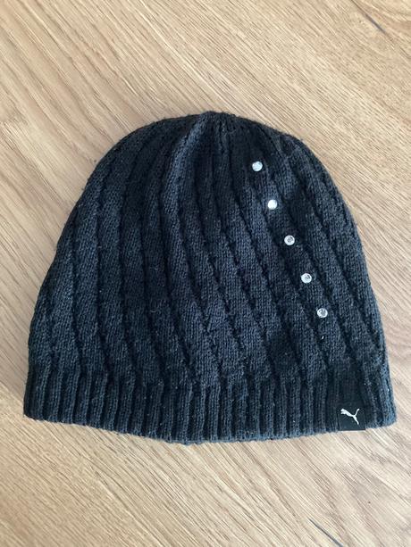 Dievčenská čiapka, puma