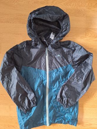 Bunda do dažďa, decathlon,134