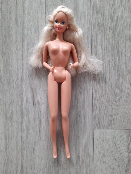 Barbie costume ball 1990, 