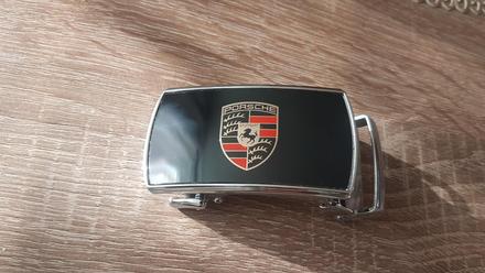 Automaticka pracka na opasok,