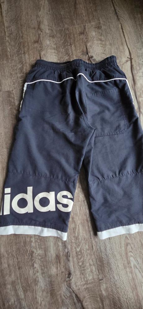 Kratasy, adidas,140