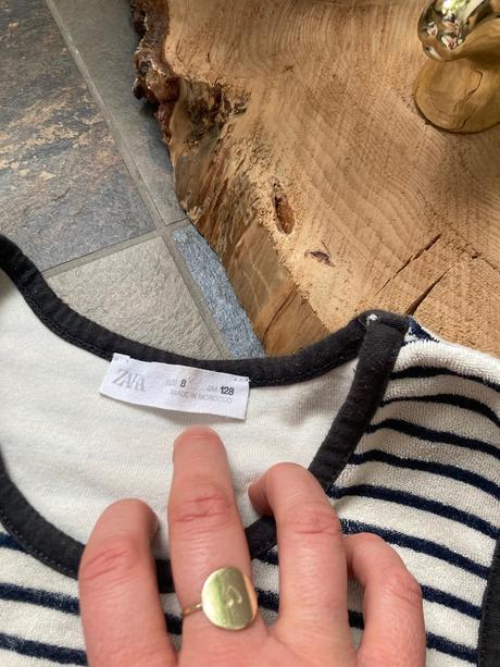 Tielka zn.zara top stav vel.128, zara,128