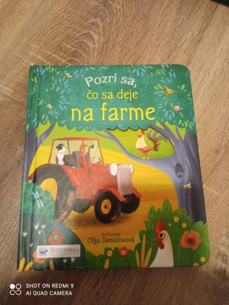 Kniha z okienkami - pozri čo sa deje na farme, 