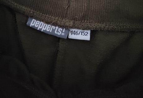 Šortky, pepperts,146