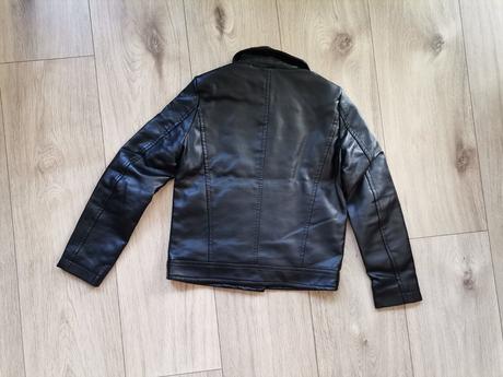 Koženkova bunda, sinsay,128