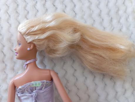 Annika barbie magic of pegasus,