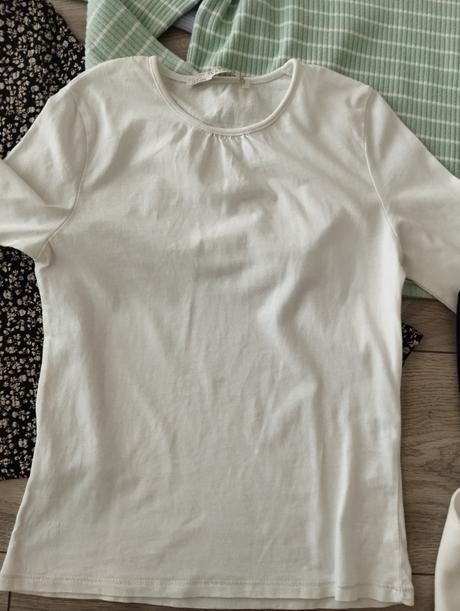 Balík tričiek, 128