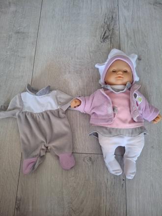 Babika zn.smoby s oblecenim,