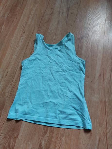 Balík veci 128 7- 8 rokov, 122–134