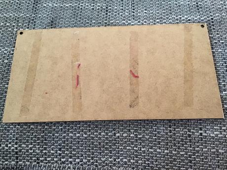 Tabuľka - cela rodina zlá,