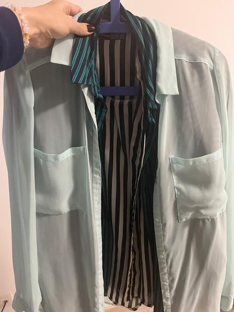 Set krasnych bluzok, 38