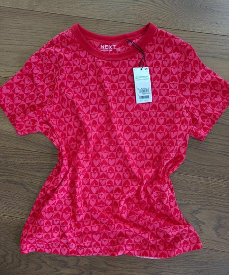 Tričko so srdiečkami, next,m