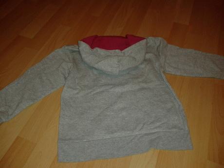 Mikina s kapucňou, quelle,122