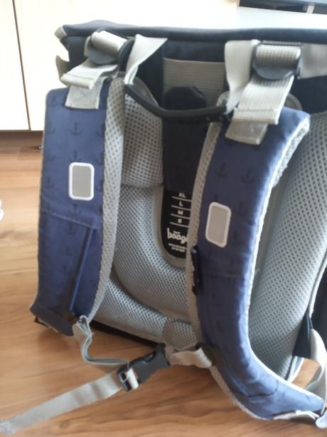 Školská taška+ peračník+ vrecko, 