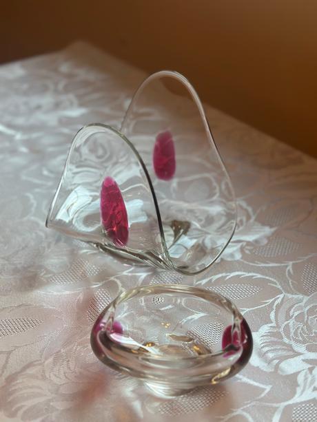 Sada z hutného skla,