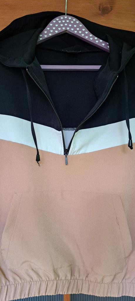 Mikina, new yorker,s