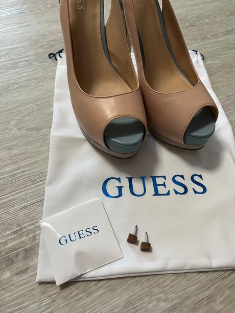 Topánky zn. guess, guess,39