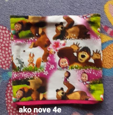 Nakrčnik maša a medveď, 110