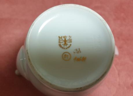 Džbán a cukornička,